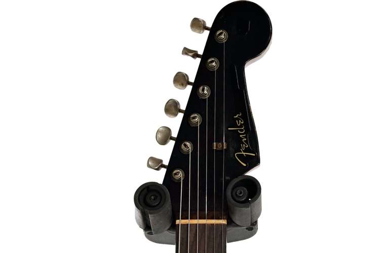 Fender Custom Shop Limited Edition Dual-Mag II Stratocaster Relic Aged Black Over 3 Color Sunburst #CZ551001 Fender Custom Shop Limited Edition Dual-Mag II Stratocaster Relic Aged Black Over 3 Color Sunburst #CZ551001