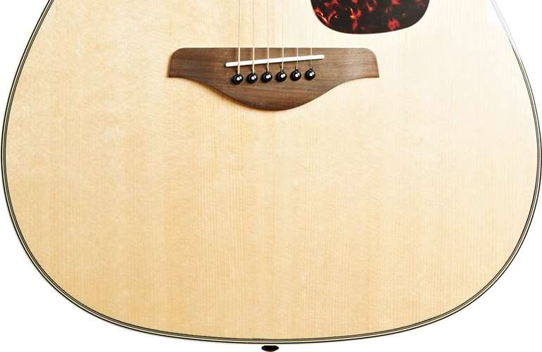 Yamaha FG820II Natural Walnut Fingerboard Yamaha FG820II Natural Walnut Fingerboard