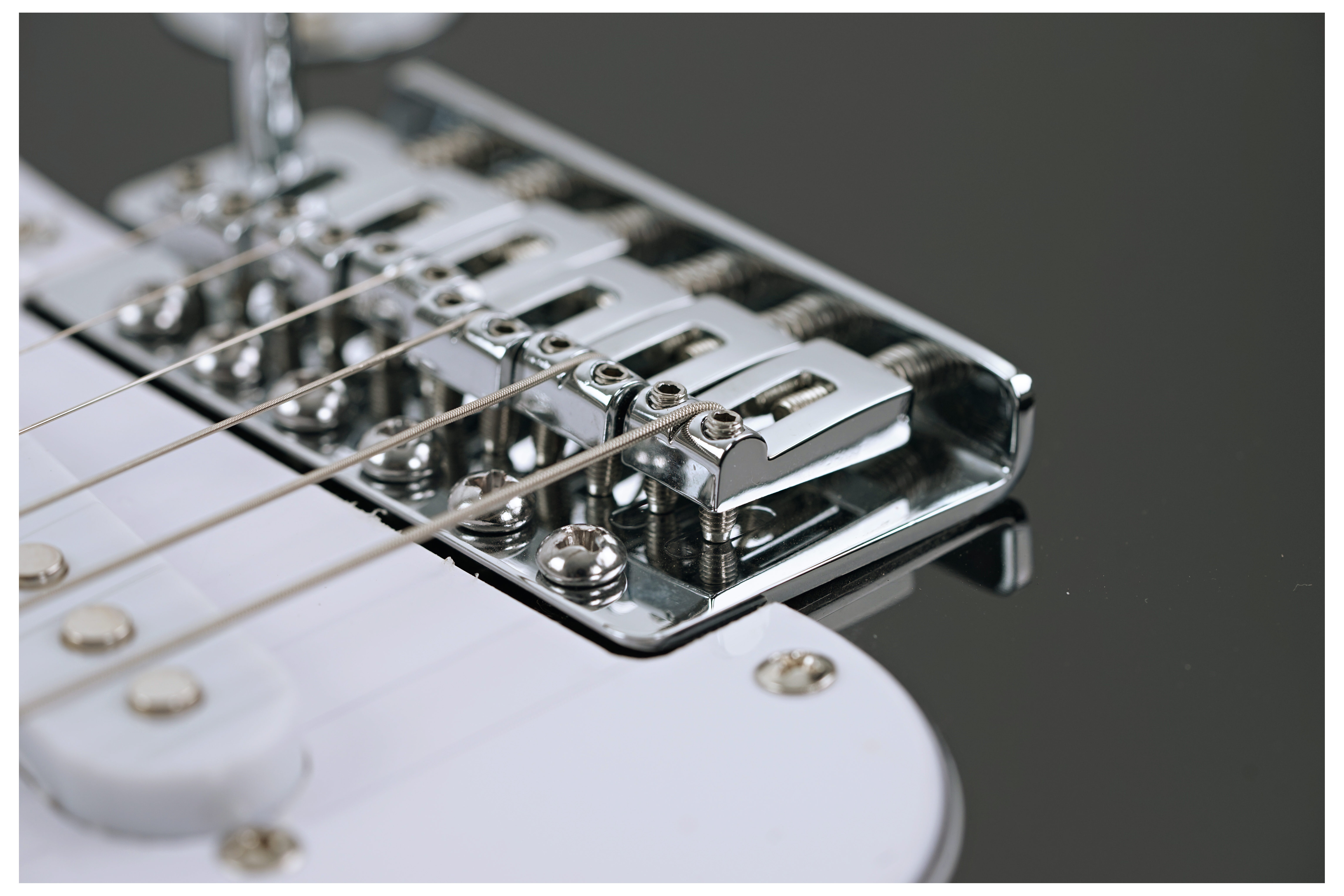 EastCoast ST1 Black Maple Fingerboard