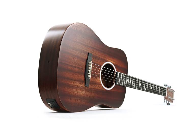 Martin DJR-10E Streetmaster Dreadnought Junior  Martin DJR-10E Streetmaster Dreadnought Junior