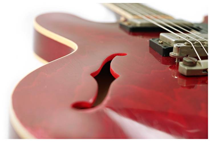 Gibson Custom Shop 1961 ES-335 Reissue Heavy Aged 60s Cherry #121056 Gibson Custom Shop 1961 ES-335 Reissue Heavy Aged 60s Cherry #121056