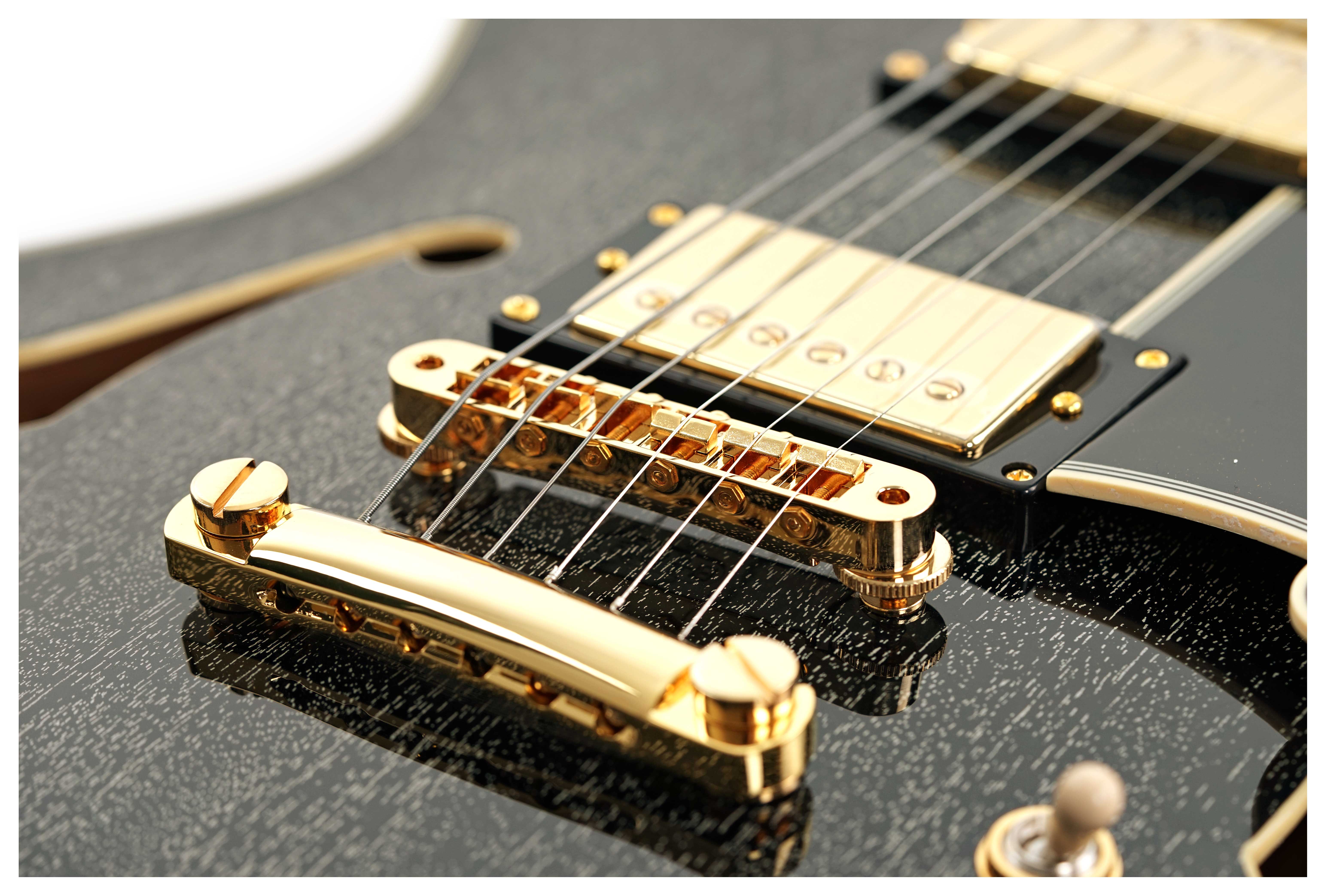 D'Angelico Excel DC Stopbar Black Dog 