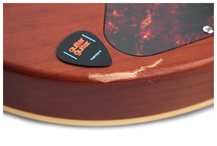 D'Angelico Deluxe Atlantic Matte Walnut (Ex-Demo) #W2100971 D'Angelico Deluxe Atlantic Matte Walnut (Ex-Demo) #W2100971
