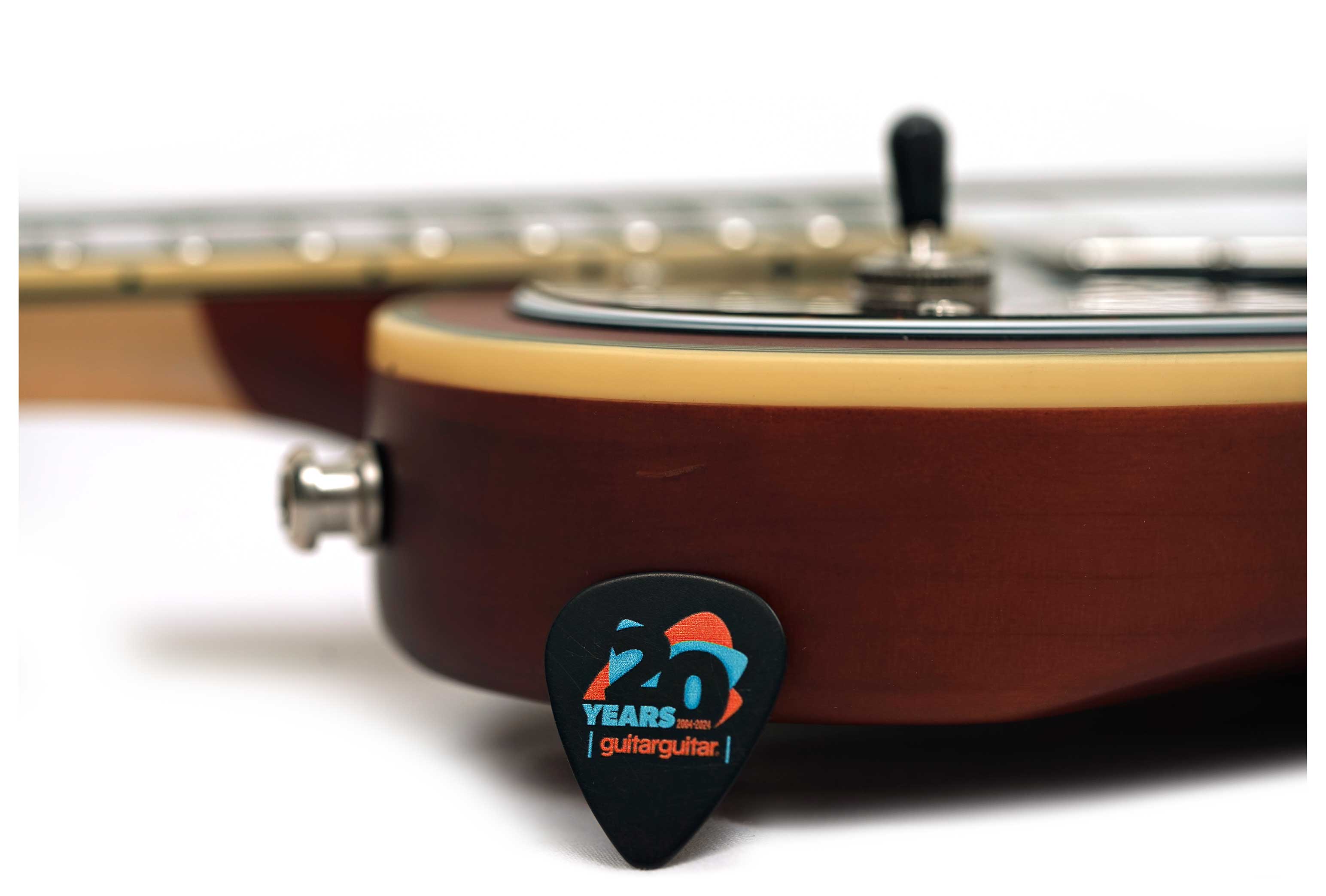 D'Angelico Deluxe Atlantic Matte Walnut (Ex-Demo) #W2203244