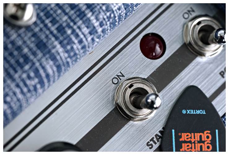 Supro 64 Reverb 5W Combo Blue Rhino 1605RJ Combo Valve Amp (Ex-Demo) #2362 Supro 64 Reverb 5W Combo Blue Rhino 1605RJ Combo Valve Amp (Ex-Demo) #2362