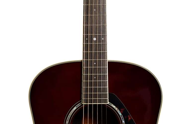Yamaha LL6BS Dreadnought Brown Sunburst Yamaha LL6BS Dreadnought Brown Sunburst