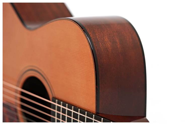 Atkin Essential OM Aged Finish #3910 Atkin Essential OM Aged Finish #3910