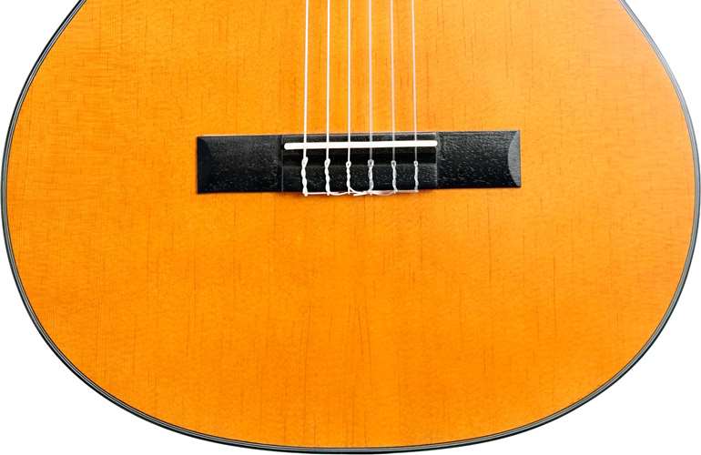 EastCoast C1SE-44 Full Size Classical Solid Top With Pickup Satin Natural EastCoast C1SE-44 Full Size Classical Solid Top With Pickup Satin Natural