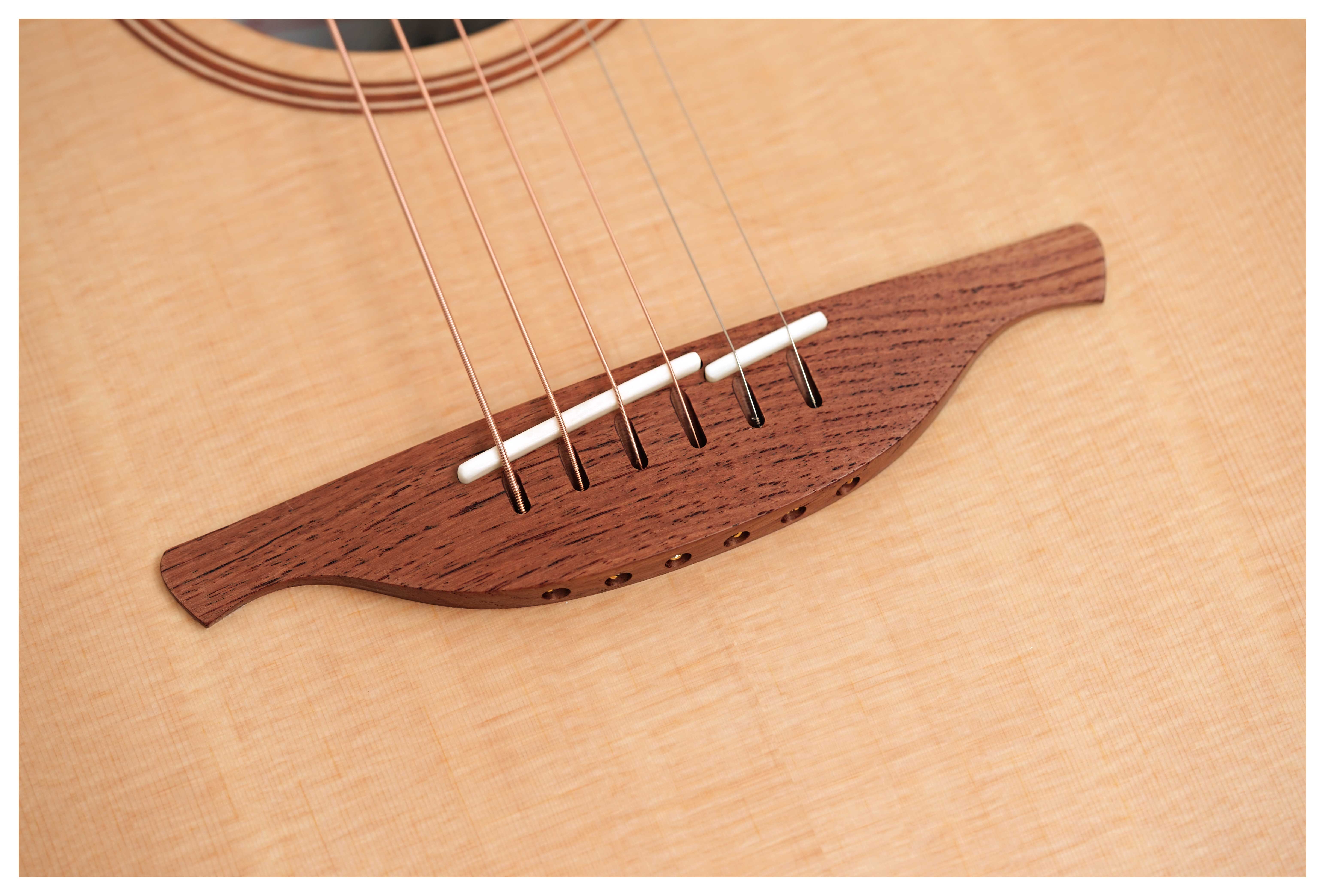 Lowden F34 Sitka Spruce/Koa  #28432