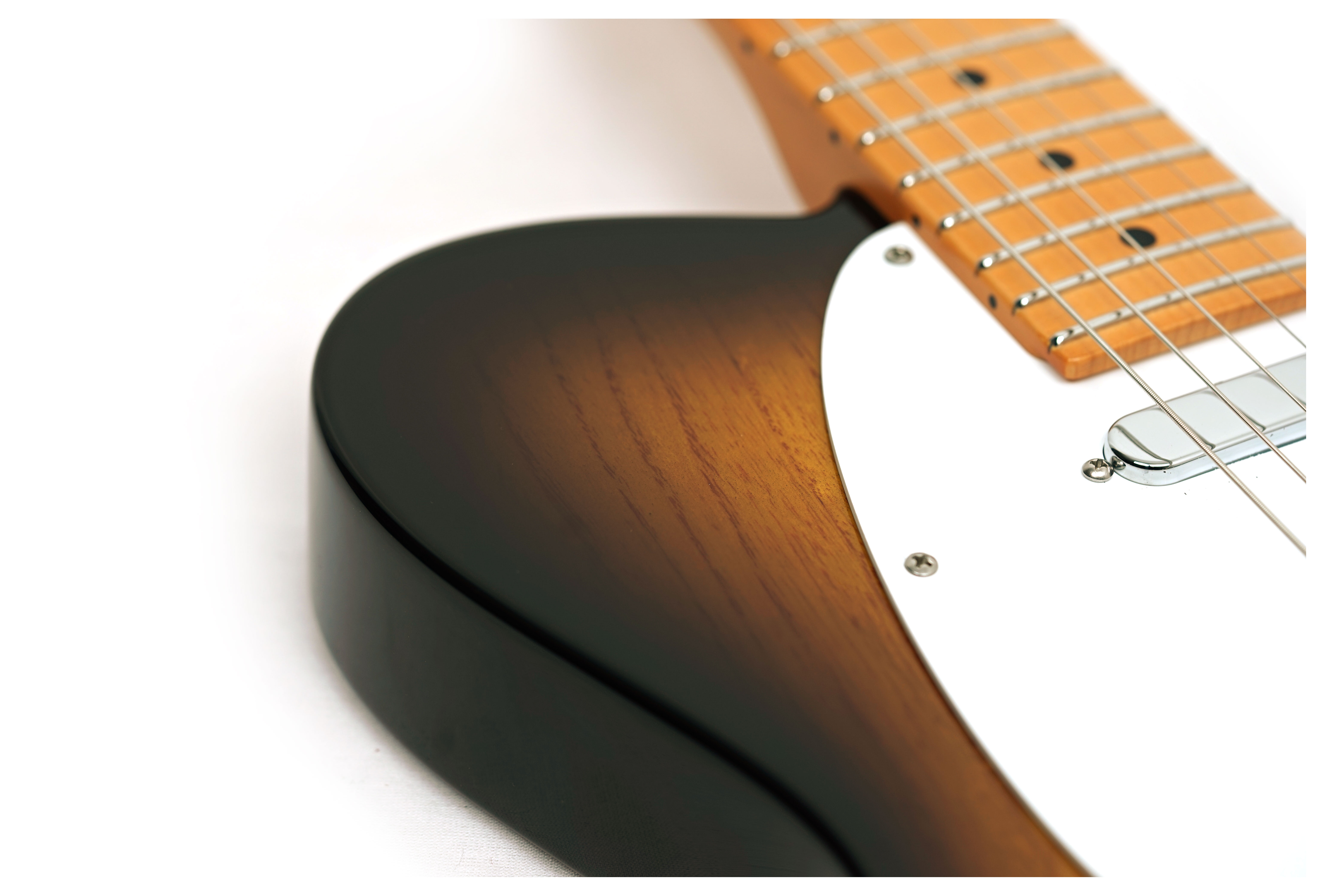 Suhr Classic T 2 Tone Tobacco Burst Swamp Ash Maple Fingerboard #85694