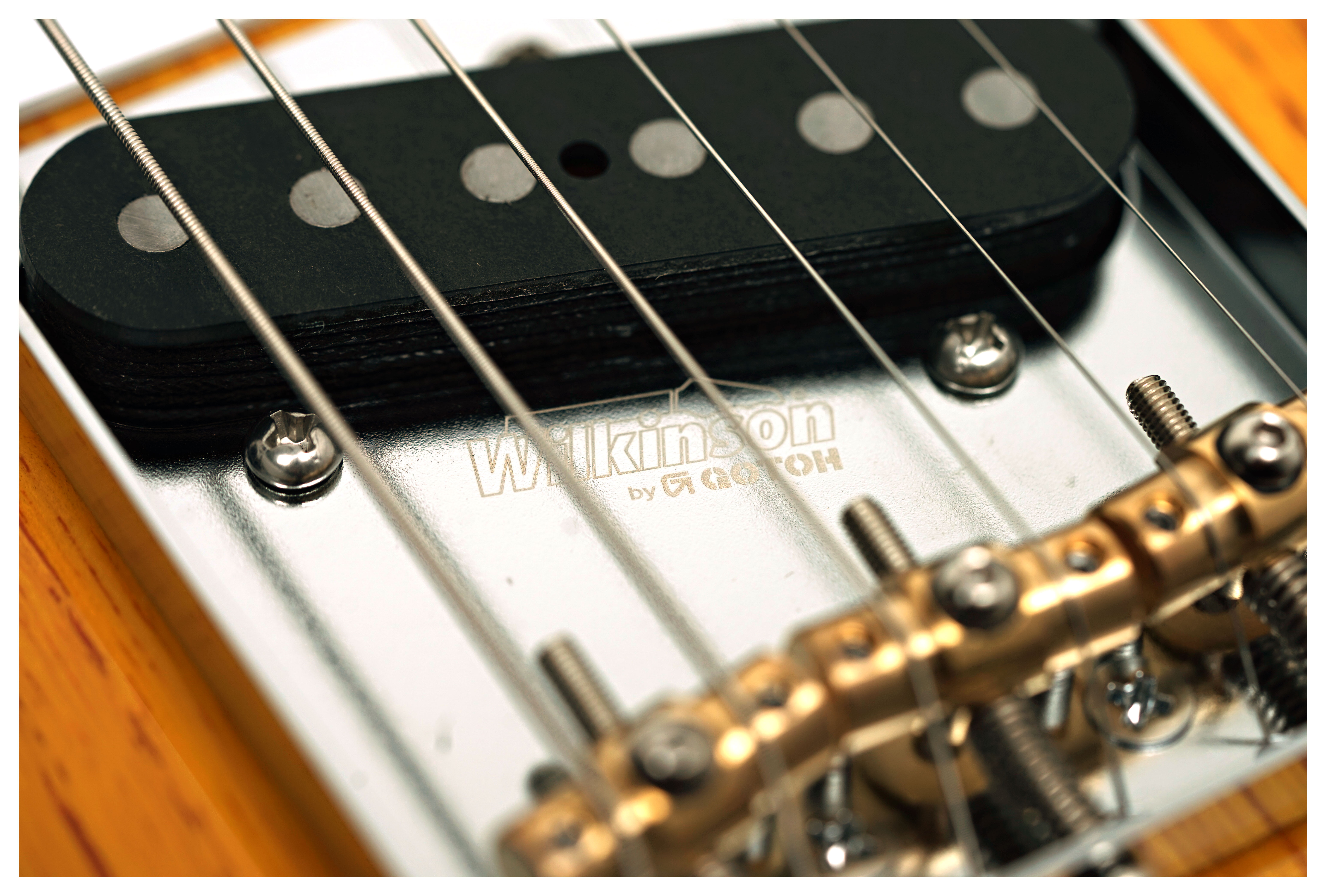 Suhr Classic T 2 Tone Tobacco Burst Swamp Ash Maple Fingerboard #85694