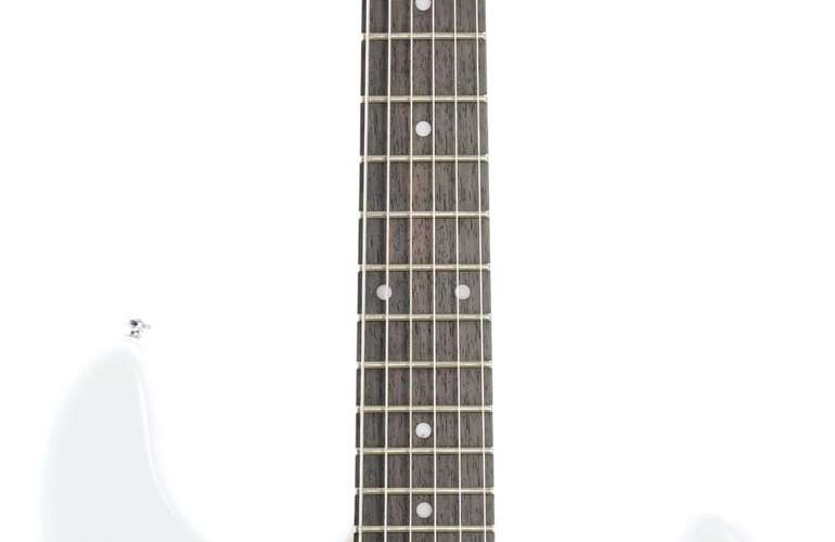 G&L Tribute S-500 Sonic Blue Rosewood Fingerboard G&L Tribute S-500 Sonic Blue Rosewood Fingerboard