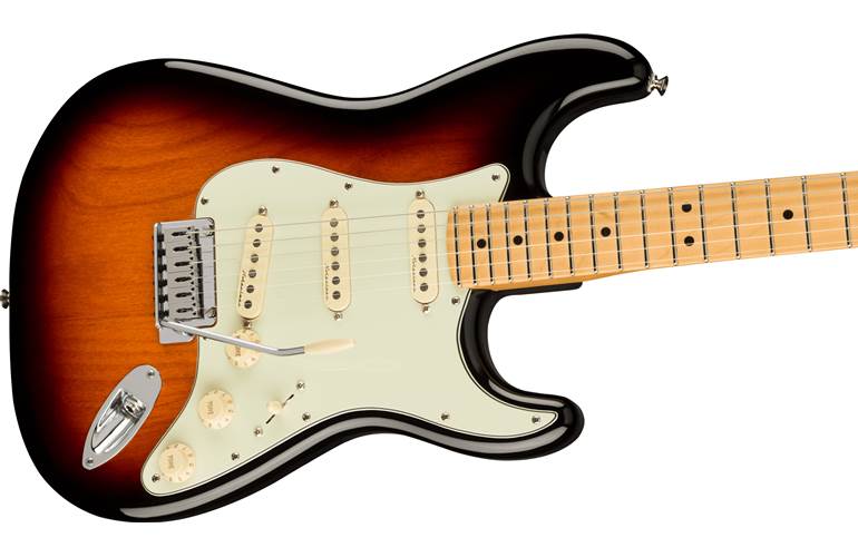 Fender Player Plus Stratocaster 3 Tone Sunburst Maple Fingerboard Fender Player Plus Stratocaster 3 Tone Sunburst Maple Fingerboard