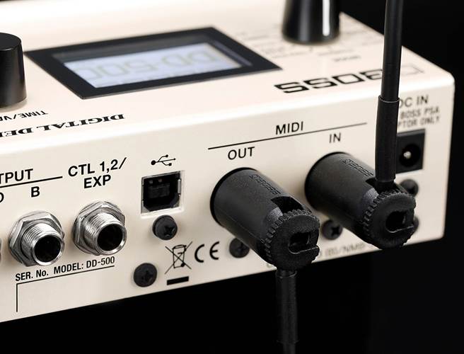BOSS 1ft MIDI Cable With Adjustable Cable Angle BOSS 1ft MIDI Cable With Adjustable Cable Angle