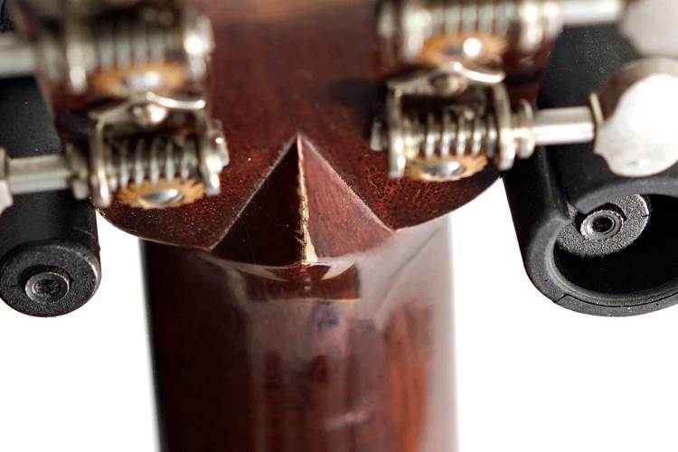 Martin Custom Shop Expert D-28 1937 Aged (Ex-Demo) #2522423 Martin Custom Shop Expert D-28 1937 Aged (Ex-Demo) #2522423