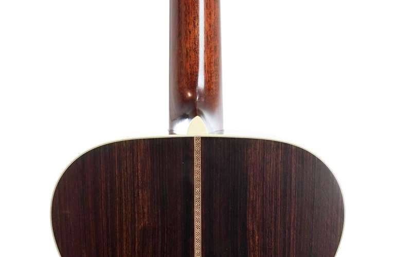 Martin Custom Shop Expert 000-28 1937 Ambertone Aged #M2815802 Martin Custom Shop Expert 000-28 1937 Ambertone Aged #M2815802