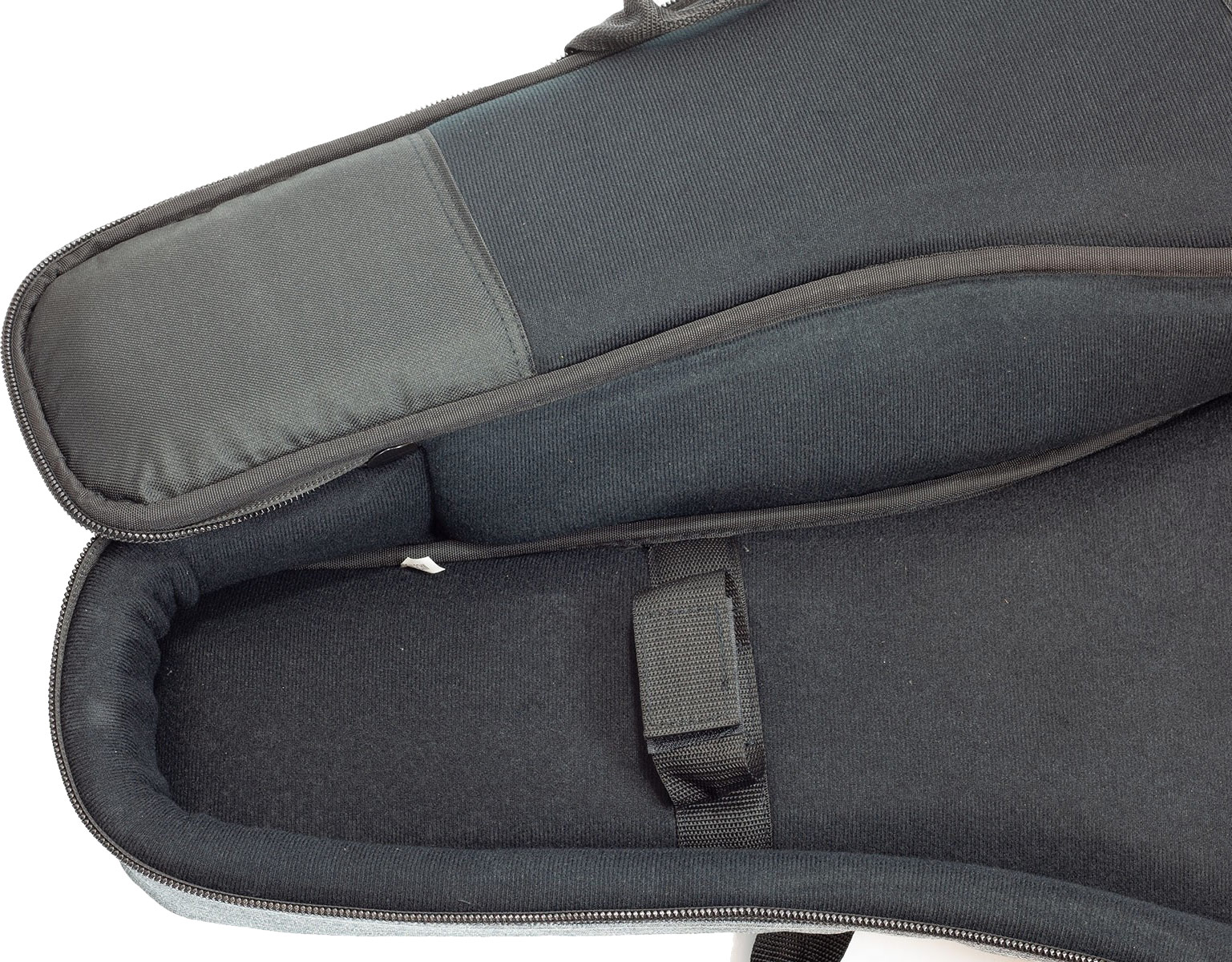 TGI Extreme Acoustic Bass Guitar Gigbag guitarguitar