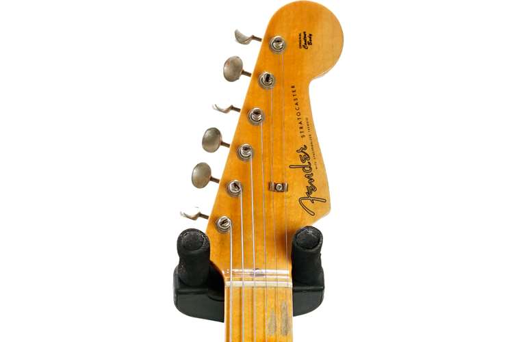 Fender Custom Shop Limited Edition 1957 Stratocaster Wide Fade 2 Colour Sunburst #CZ550162 Fender Custom Shop Limited Edition 1957 Stratocaster Wide Fade 2 Colour Sunburst #CZ550162