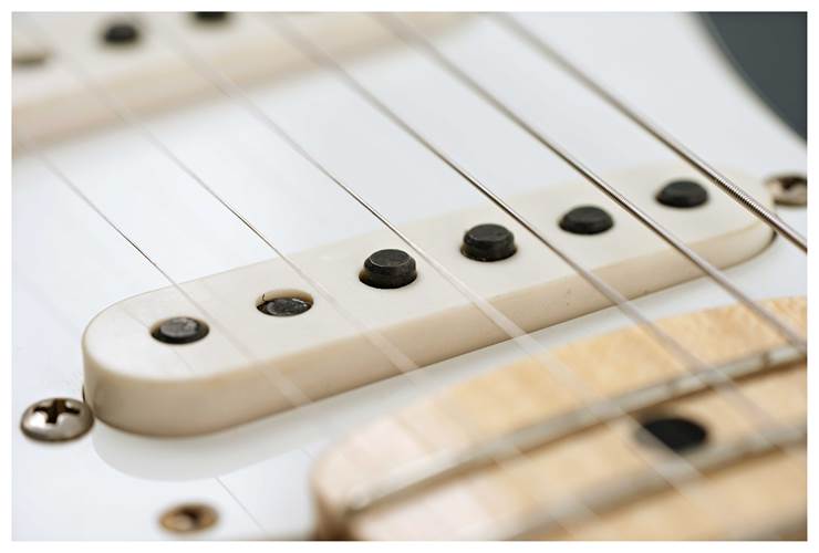 Fender Custom Shop Limited Edition 1969 Stratocaster Journeyman Relic Aged Charcoal Frosted Metallic #CZ558818 Fender Custom Shop Limited Edition 1969 Stratocaster Journeyman Relic Aged Charcoal Frosted Metallic #CZ558818