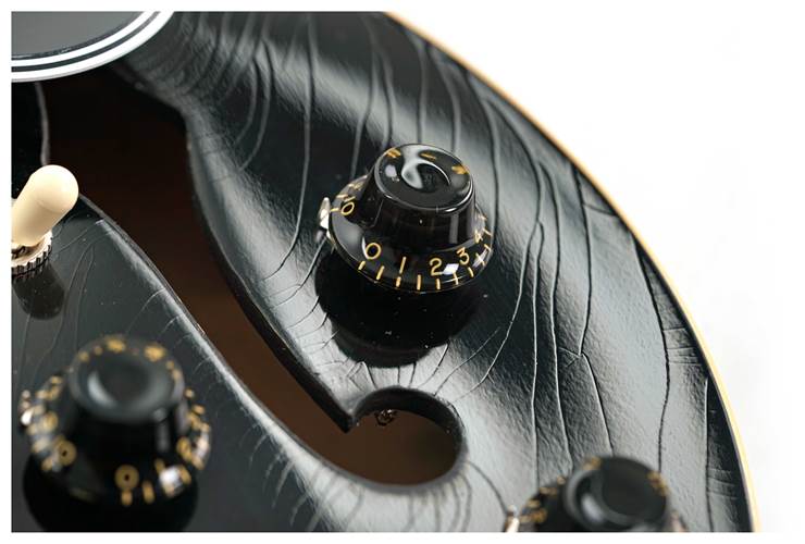 Gibson Custom Shop Murphy Lab 1959 ES-335 Reissue Ultra Light Aged Ebony #A921247 Gibson Custom Shop Murphy Lab 1959 ES-335 Reissue Ultra Light Aged Ebony #A921247
