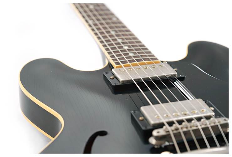 Gibson Custom Shop Murphy Lab 1959 ES-335 Reissue Ultra Light Aged Ebony #A92406 Gibson Custom Shop Murphy Lab 1959 ES-335 Reissue Ultra Light Aged Ebony #A92406