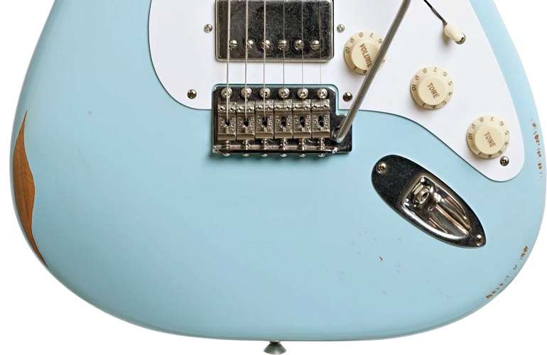 Fender FSR Vintera 50s Stratocaster HSS Road Worn Sonic Blue Maple Fingerboard (Ex-Demo) #MX21160837 Fender FSR Vintera 50s Stratocaster HSS Road Worn Sonic Blue Maple Fingerboard (Ex-Demo) #MX21160837