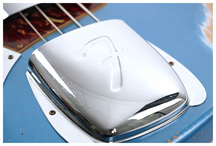Fender Custom Shop 1961 Jazz Bass Heavy Relic Aged Lake Placid Blue Left Handed #R121683 Fender Custom Shop 1961 Jazz Bass Heavy Relic Aged Lake Placid Blue Left Handed #R121683