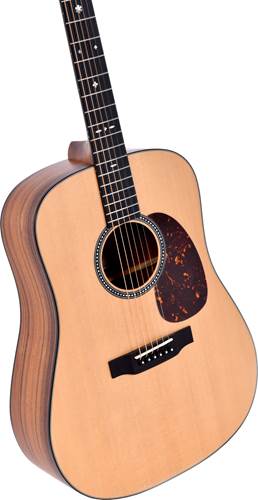 Sigma SDP-10E Sitka Spruce / Pau Ferro Sigma SDP-10E Sitka Spruce / Pau Ferro