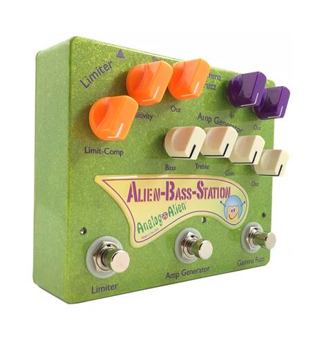 Analog Alien Alien Bass Station Multi Effects Pedal Analog Alien Alien Bass Station Multi Effects Pedal