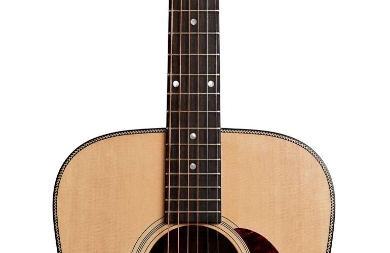 Eastman Traditional Series E3DE Dreadnought Eastman Traditional Series E3DE Dreadnought