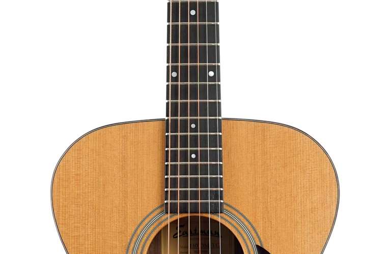 Eastman Traditional Series E10OM-TC Natural Thermo Cure Orchestra Eastman Traditional Series E10OM-TC Natural Thermo Cure Orchestra
