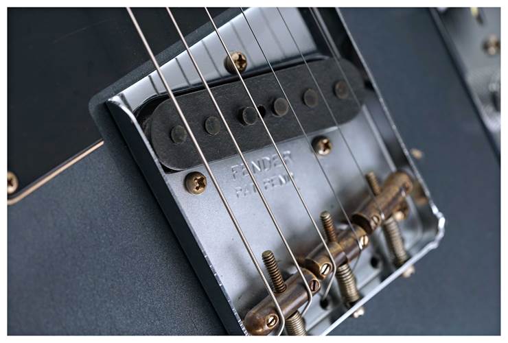 Fender Custom Shop Limited Edition HS Telecaster Custom Relic Aged Charcoal Frost Metallic #CZ585453 Fender Custom Shop Limited Edition HS Telecaster Custom Relic Aged Charcoal Frost Metallic #CZ585453