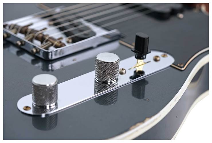 Fender Custom Shop Limited Edition HS Telecaster Custom Relic Aged Charcoal Frost Metallic #CZ585453 Fender Custom Shop Limited Edition HS Telecaster Custom Relic Aged Charcoal Frost Metallic #CZ585453