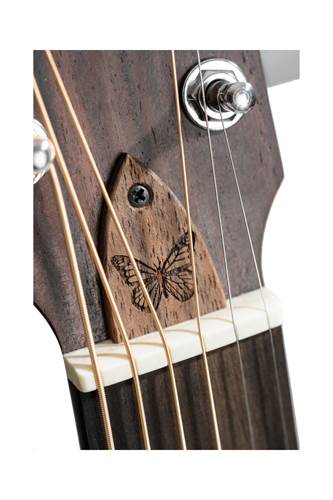 Sheeran by Lowden W Equals Signature Edition Sheeran by Lowden W Equals Signature Edition