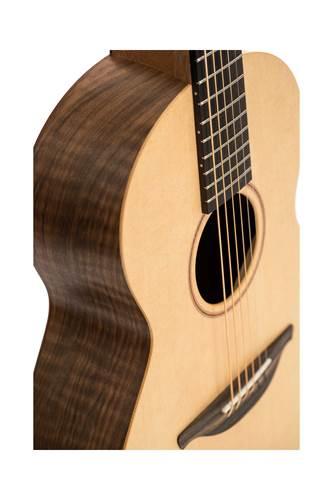 Sheeran by Lowden W Equals Signature Edition Sheeran by Lowden W Equals Signature Edition