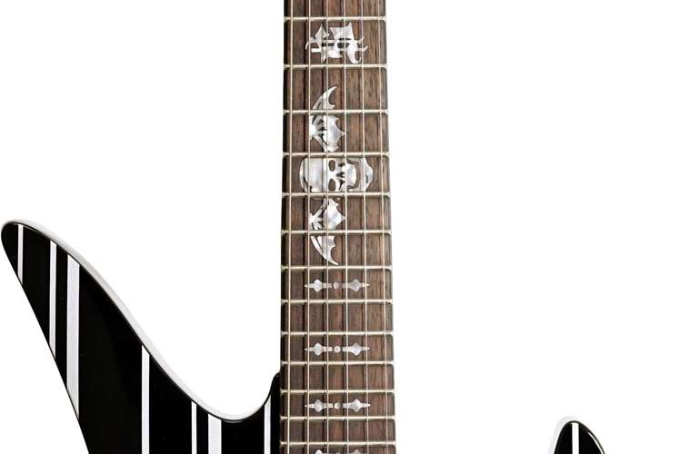 Schecter Synyster Gates Standard Black with Silver Pinstripes Schecter Synyster Gates Standard Black with Silver Pinstripes