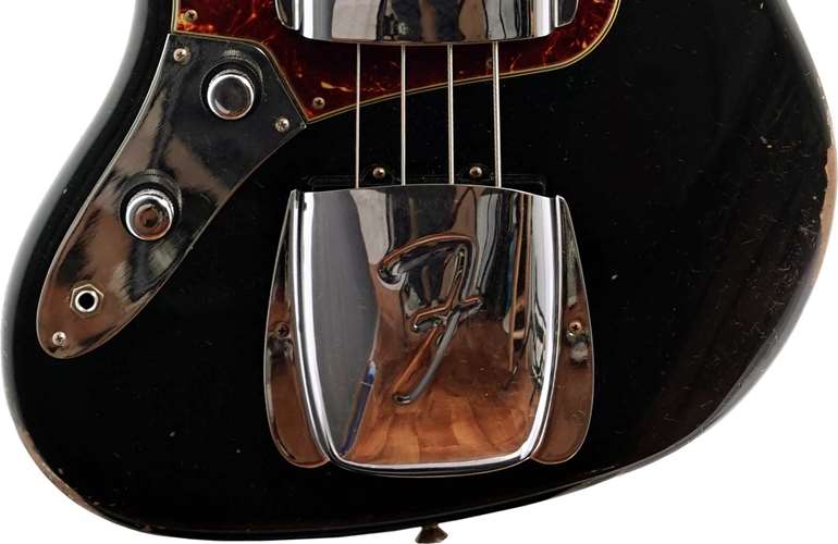 Fender Custom Shop 1962 Jazz Bass Relic Aged Black Rosewood Fingerboard Left Handed #CZ574122 Fender Custom Shop 1962 Jazz Bass Relic Aged Black Rosewood Fingerboard Left Handed #CZ574122