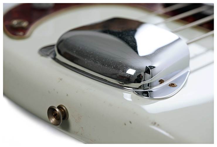 Fender Custom Shop 1963 Precision Bass Journeyman Relic Aged Olympic White Rosewood Fingerboard Left Handed #CZ574749 Fender Custom Shop 1963 Precision Bass Journeyman Relic Aged Olympic White Rosewood Fingerboard Left Handed #CZ574749