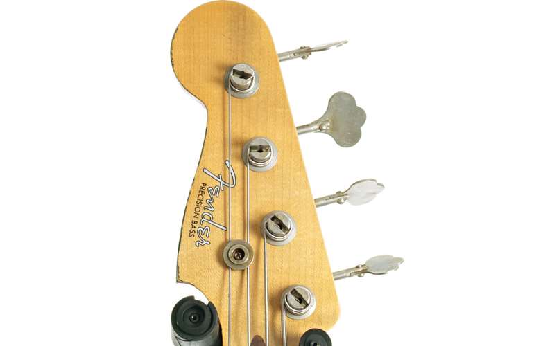Fender Custom Shop 1958 Precision Bass Heavy Relic 3 Colour Sunburst Rosewood Fingerboard Left Handed #CZ574097 Fender Custom Shop 1958 Precision Bass Heavy Relic 3 Colour Sunburst Rosewood Fingerboard Left Handed #CZ574097