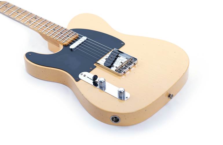 Fender Custom Shop 1952 Telecaster Journeyman Relic Aged Nocaster Blonde Maple Fingerboard Left Handed #R131806 Fender Custom Shop 1952 Telecaster Journeyman Relic Aged Nocaster Blonde Maple Fingerboard Left Handed #R131806