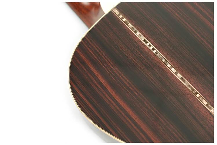 Martin 0-28 Modern Deluxe 12 Fret Martin 0-28 Modern Deluxe 12 Fret