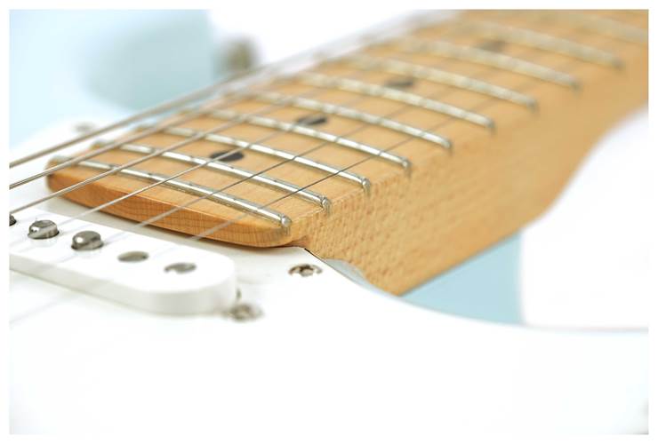 Fender Custom Shop guitarguitar Dealer Select 59 Stratocaster NOS Flash Coat Lacquer Faded Sonic Blue Maple Fingerboard #R118228 Fender Custom Shop guitarguitar Dealer Select 59 Stratocaster NOS Flash Coat Lacquer Faded Sonic Blue Maple Fingerboard #R118228
