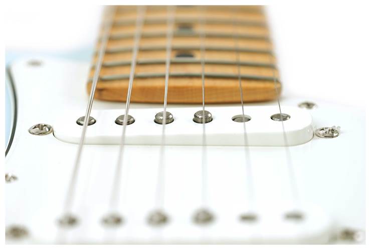 Fender Custom Shop guitarguitar Dealer Select 59 Stratocaster NOS Flash Coat Lacquer Faded Sonic Blue Maple Fingerboard #R118228 Fender Custom Shop guitarguitar Dealer Select 59 Stratocaster NOS Flash Coat Lacquer Faded Sonic Blue Maple Fingerboard #R118228