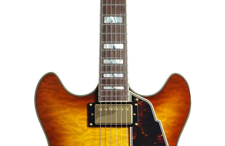 D'Angelico Excel DC Stop-Bar Iced Tea Burst Quilt D'Angelico Excel DC Stop-Bar Iced Tea Burst Quilt