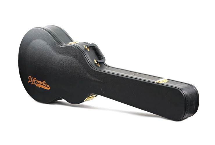 D'Angelico Excel SS Stairstep Trans Cherry (Nearly New) #W2202098 D'Angelico Excel SS Stairstep Trans Cherry (Nearly New) #W2202098