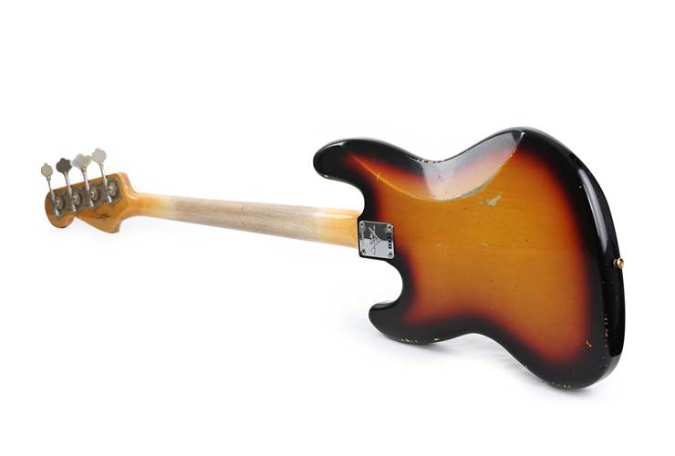 Fender Custom Shop 62 Jazz Bass Relic 3-Color Sunburst #CZ572525 Fender Custom Shop 62 Jazz Bass Relic 3-Color Sunburst #CZ572525