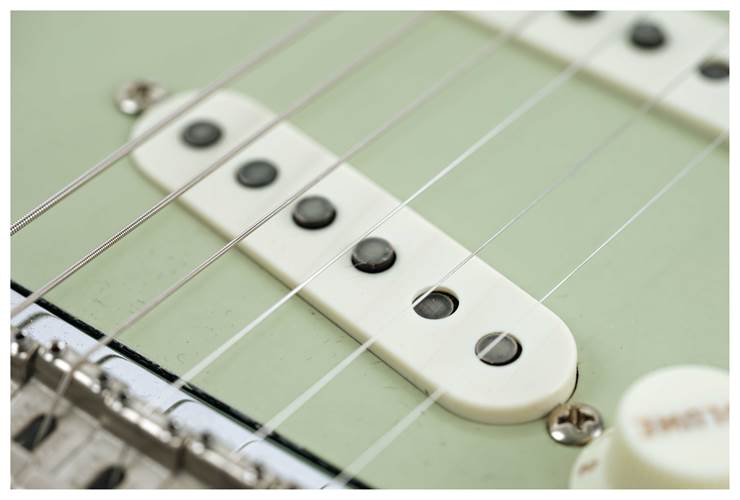 Fender Custom Shop Vintage Custom '59 Hardtail Stratocaster Time Capsule Faded Aged Sonic Blue #R135738 Fender Custom Shop Vintage Custom '59 Hardtail Stratocaster Time Capsule Faded Aged Sonic Blue #R135738