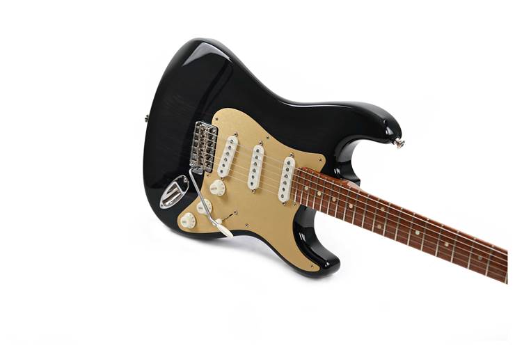 Fender Custom Shop American Custom Stratocaster NOS Ebony Transparent Maple Fingerboard #XN17372 Fender Custom Shop American Custom Stratocaster NOS Ebony Transparent Maple Fingerboard #XN17372