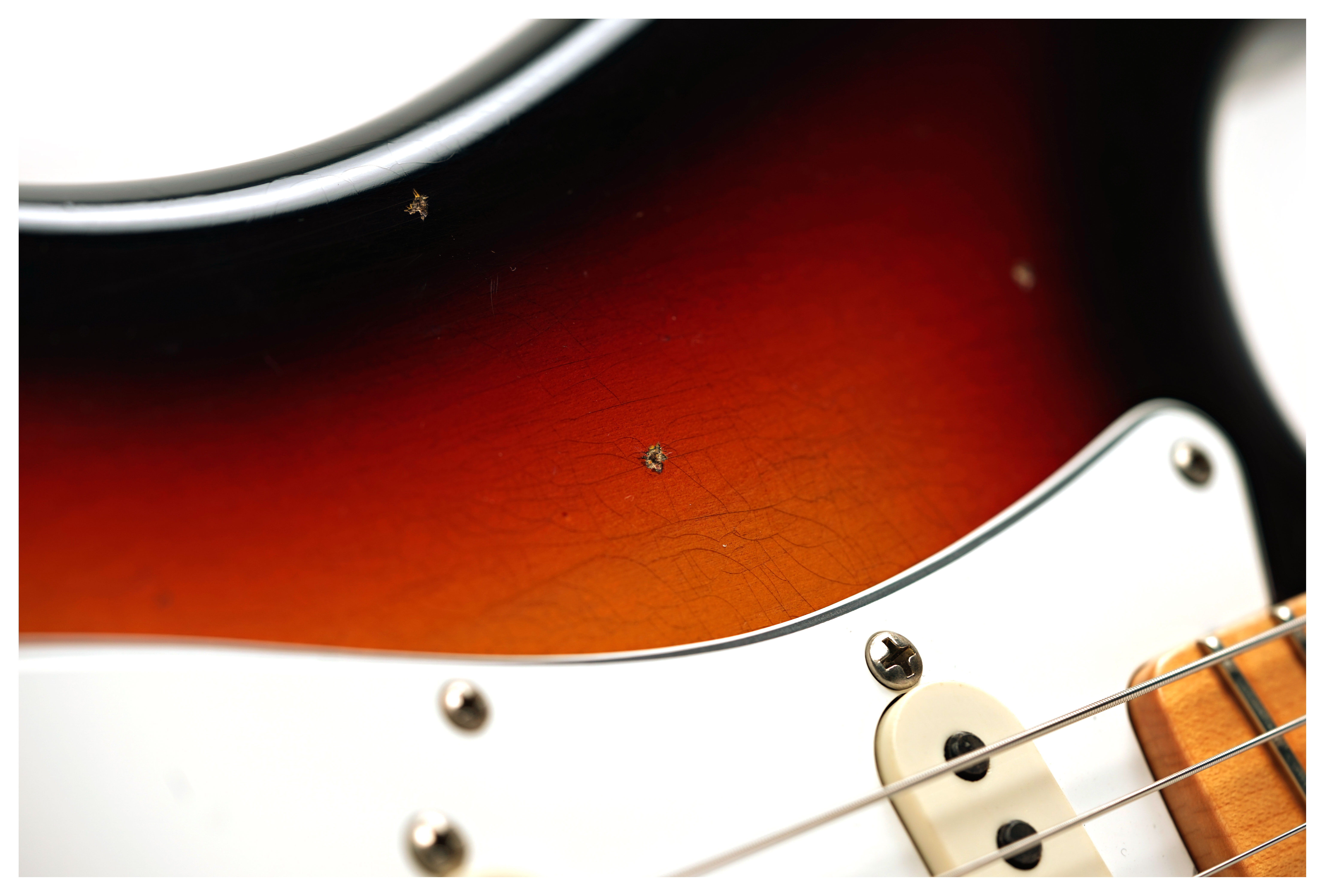 Fender Custom Shop Limited Edition '68 Stratocaster Journeyman Relic Target 3-Colour Sunburst #CZ566673