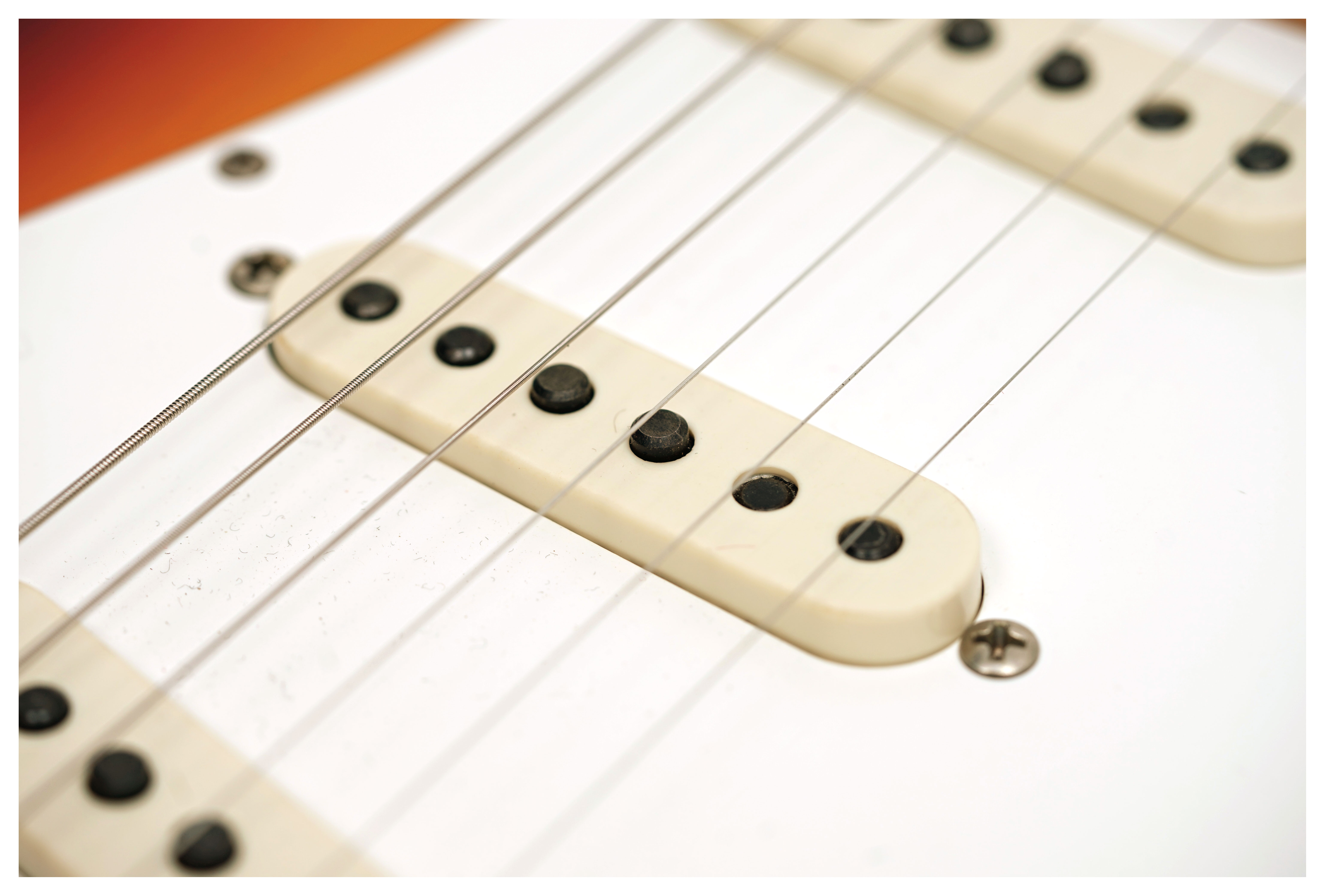 Fender Custom Shop Limited Edition '68 Stratocaster Journeyman Relic Target 3-Colour Sunburst #CZ566673